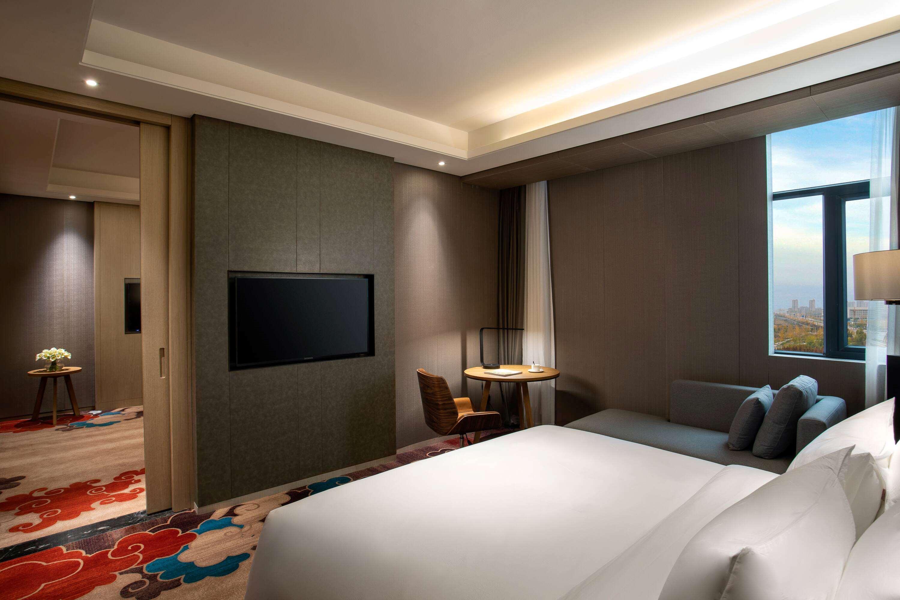Готель Ramada Wyndham Zhengzhou Xinzheng Xinzheng  Екстер'єр фото